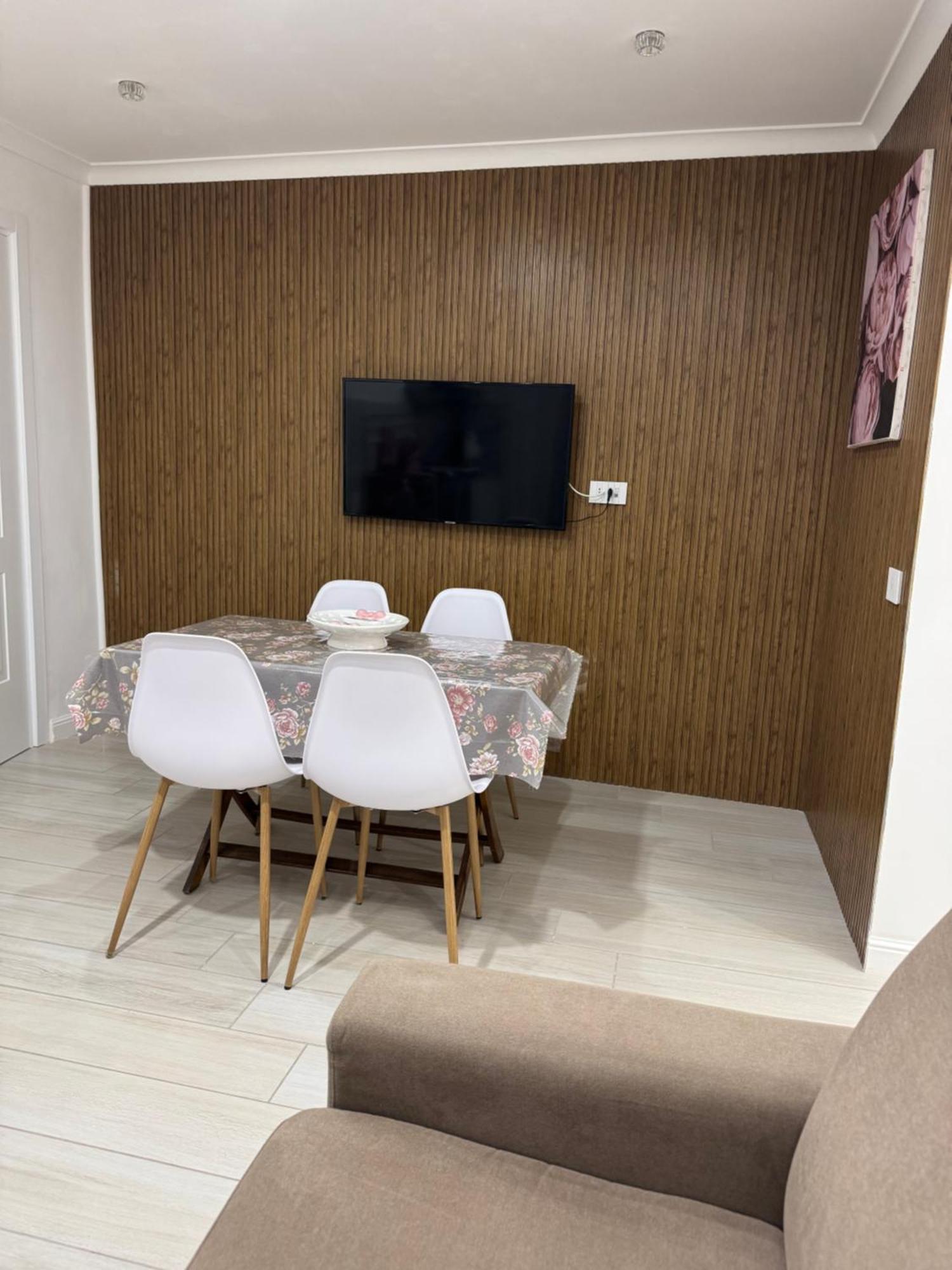 Lucas House Apartment